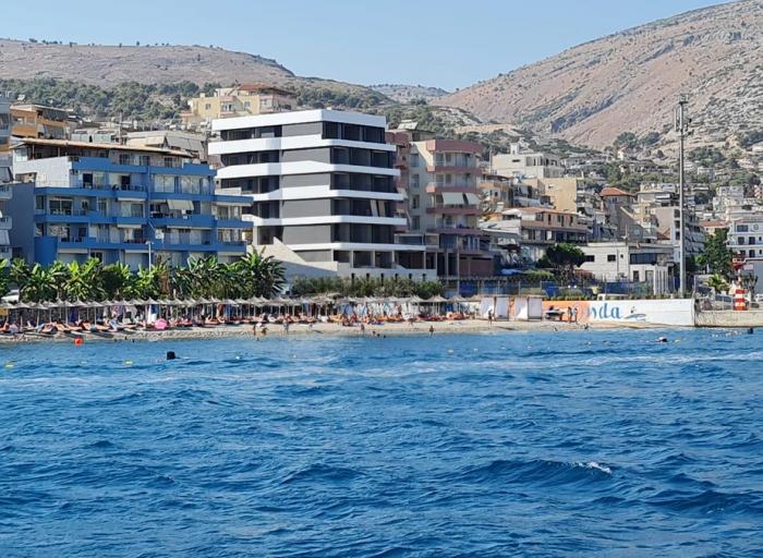 Mariel Murati shkaku, 11 urdhër arrestet në Sarandë pas legalizimit në mënyrë të paligjshme të hotelit Yacht Premium